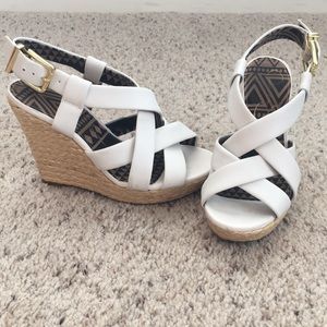 Jessica Simpson Wedges